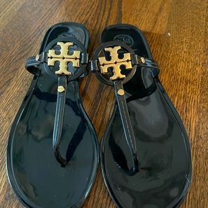 Tory Burch Brand new sandal without tag.